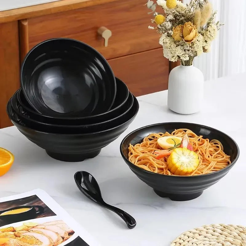 Grand Bol Japonais en Plastique Noir