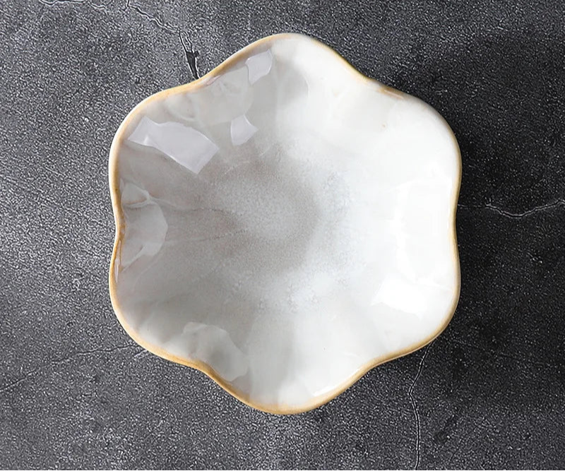 Petite Coupelle Japonaise en Céramique Forme Feuille de Lotus