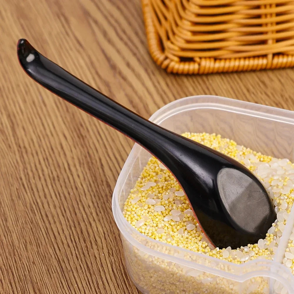 Ustensile de Cuisine Rouge et Noir